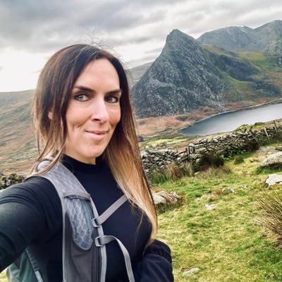 Journalist turned NHS Press & Comms Officer for @BetsiCadwaladr West - shopaholic, newsaholic and love mountains...all views are my own. 💁🏻‍♀️ 🏴󠁧󠁢󠁷󠁬󠁳󠁿