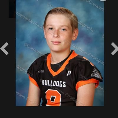 12 years old Class of 2029 // Honor roll student, Lives in Moorpark, Ca. QB #9 for Simi Valley Bulldogs , account managed by parent.