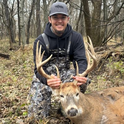 noahplouvier__'s profile picture. •happytobehere