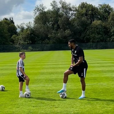 Devoted dad, SYFA grassroots coach, chauffeur, physio and sometimes psychologist to football daft twins (2012’s) playing at T1.