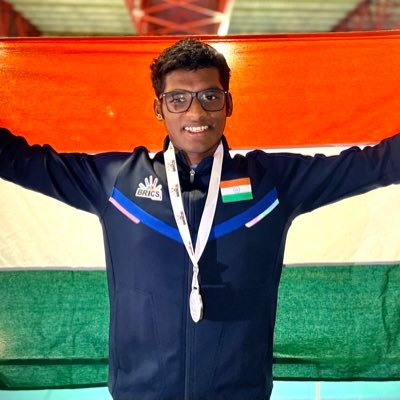 International medalist 🏊🏻‍♂️🇮🇳                               Champion by birth..Swimmer by choice         National Games Record Holder