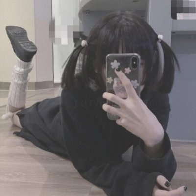 21めす // 155cm // Eかぷ // えろい命令してほしい // 不眠 // イチャイチャしか勝たん