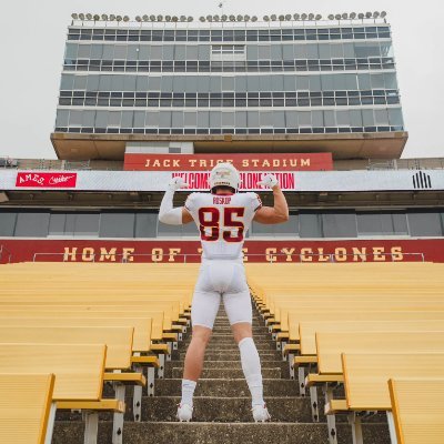 TE @cyclonefb 🌪🌪 
Life is 10% what happens to you and 90% how your respond to it. - Lou Holtz 
Jeremiah 29:11