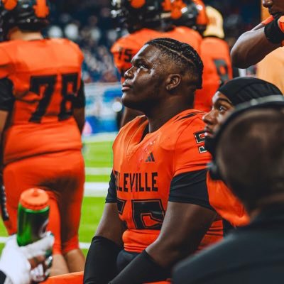 3.8 gpa | Belleville High school | 6’5 290 | C/O 2025 | Early Enrollee | Track Athlete email:littletree0@icloud.com Number: 313-433-0166