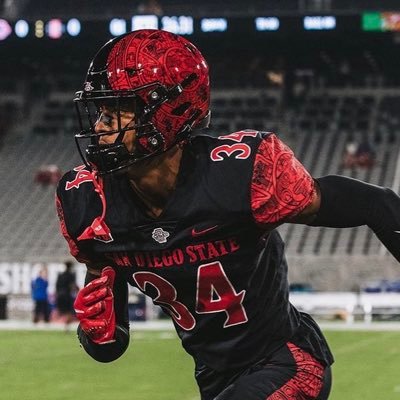 San Diego State Football #34🏈 | IG: ericbutlerrjr 📸 | TikTok: @ericbutlerrjr  | #SquareTechniqueSystem | https://t.co/fzcOQsFQSp