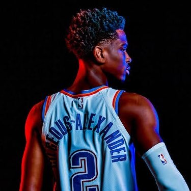 Fã do Oklahoma City Thunder. Aqui no perfil não falo só de NBA. Antes de me xingar, por favor, leia o nome do perfil novamente e reflita.