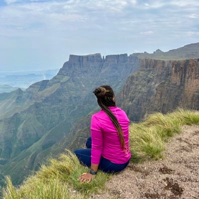 But first ; Coffee ☕️❤️__| Fitness 🏋🏽‍♀️|Book worm 📚| Baby hiker 🗻|Plant Momma 💚|