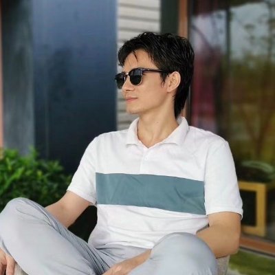 loganlee2080's profile picture. #btc|#eth|web3 builder