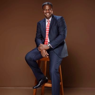 #Relationship Expert, #Love Crusader, #RealEstate Enthusiast, #Happiness Specialist😂, Story master.
#SmileaLot