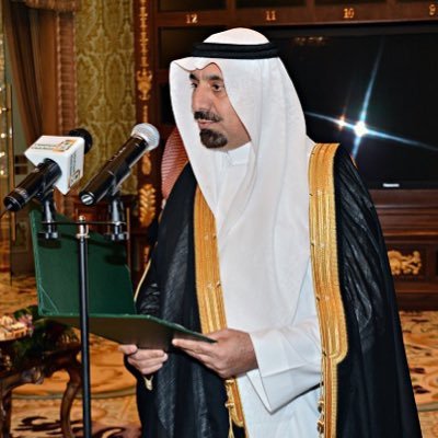 مُحب وخَادم لــ سيدي الأمير جلوي بن عبدالعزيز بن مساعد آل سعود أمير منطقة نجران - حساب يَهتم ويَكتب ويَعتني بكل مايخص مقام سموه - أطال الله في عمره -