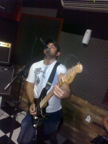 Musico (vocal) da Banda NG7 - Amo minha vida e quem faz parte dela - Namorando @tatyng7