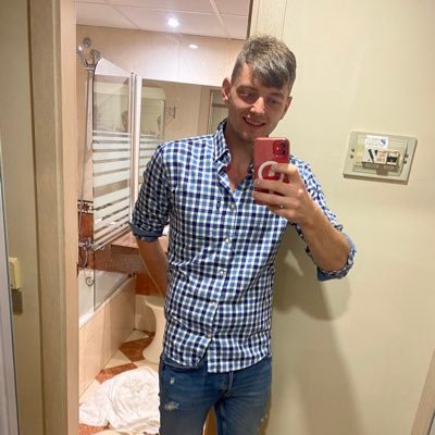 Luke_Stone92's profile picture. 
