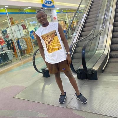 I am that young boy who is giving them the real life SweetMuzic C.E.O 1000518024 VBank  Arsenal Fan