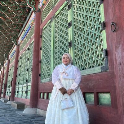 OiiSyida's profile picture. '97; yeah i rant a lot