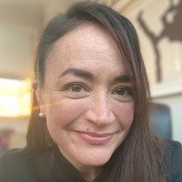 I build power marcom strategies for SMB leaders | Fractional Chief Marketing & Communications Officer | Founder at Ikigai Communications