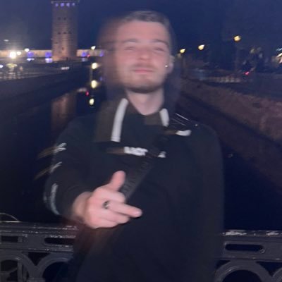 plufortquevous's profile picture. 