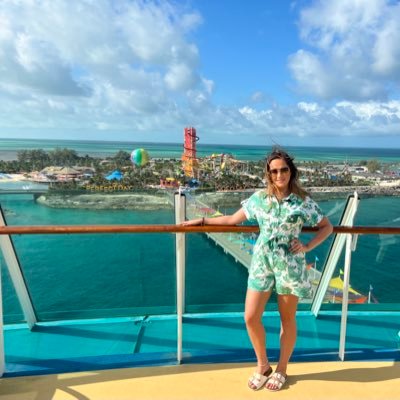 Key Account Manager for @RoyalCaribbean 🛳️🩷✨ TTG 30 Under 30 2019/20 | All views are my own.
