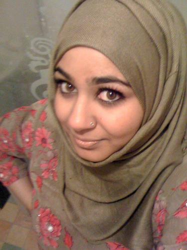 urooj nasir hijab shop online