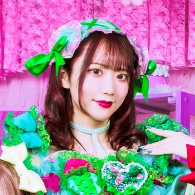 可愛いって言わないと呪う！【@kawanoro_info】 エメラルドグリーン担当 すいま りのです💚猫とダンスが好き☺︎チェキタグは #となりのすいちゃん ファンマ→🧚🏻‍♀️🍀 #翠民 ブログはこちら→ https://t.co/wtmwlJbo71