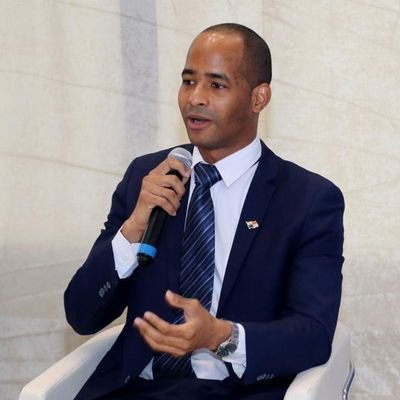 Mrdavid233's profile picture. Coordinador Tecnico Administrativo de Fumolijup, 

Líder Amigable, Sincero y Divertido. Estudiante de la ULACIT, Real MADRID Champions