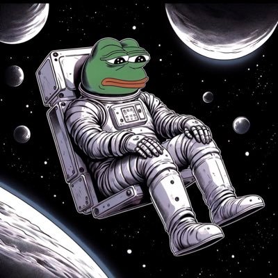 CryptoB4295's profile picture. 