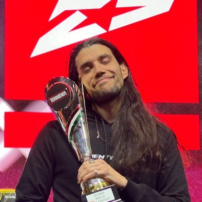 King Mida, The Closer, Co-owner & lifting trophies for @20starsesports | Shambles on @onepiece_tcg_en | Shinobi on @wizards_magic | FPS coach |