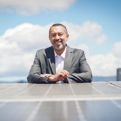 Director del @IPSEnergíaZNI en el #GobiernoDelCambio. Ingeniero Eléctrico, Especialista en sistemas de Transmisión Eléctrica, Magíster en Dirección Financiera