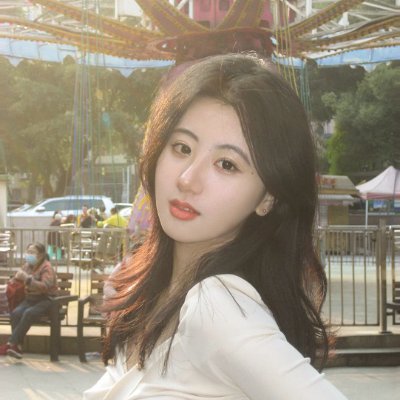 PattyEdwar2805's profile picture. 余生開心就好