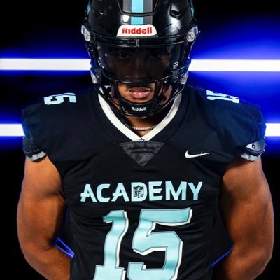 @NFLAcademy | 6”2 | 230lb | MLB/DE| c/o2025 | NCAA id: 2309109486 | @chasebaker91 | @danieldf211