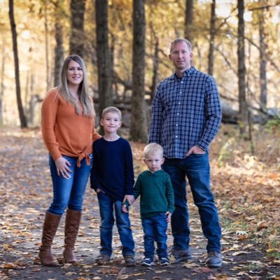 Husband to Dayna, Daddy to Lukas and Leo