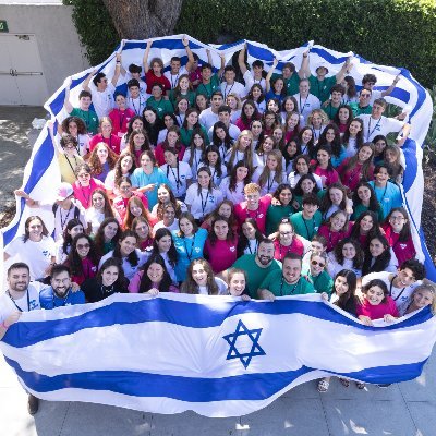 StandWithUs Canada is the leading student-facing Israel education organization in Canada.