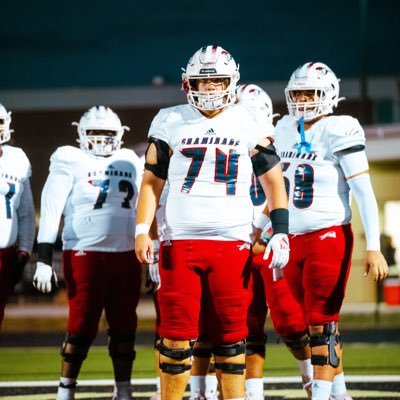 Chaminade- Madonna OL | C/O 2024 | 6’3 270 3.7 GPA| 2020 & 2021 4A Football State Champion