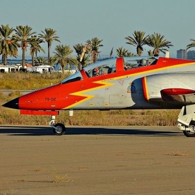 Explorando los cielos sobre San Javier, Murcia 🛫✈️ Spotter apasionado de la Academia General del Aire Española. ¡Acompáñame en este viaje aéreo! 👨‍✈️✈️📷