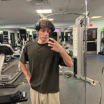 Andhay_'s profile picture. 19 | TikTok Organic