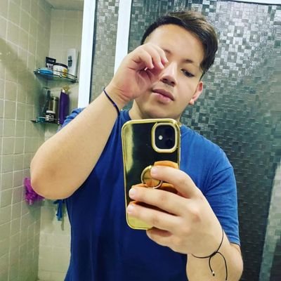 Ra_HerzIvan17's profile picture. Técnico en Trabajo Social,Licenciatura en administración.Estudiante de Ciencias de la Comunicación