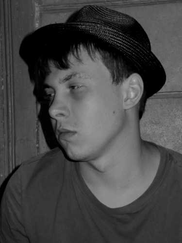 korolewww's profile picture. продаюсь.дорого.