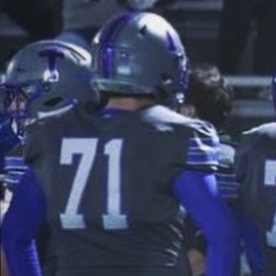 Jayden Camacho | #71 | 2026 | OL | 6’3 | 255 | Taft HS | 3.2 GPA |