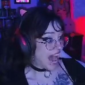 Streameuse partenaire sur Twitch • Miaule beaucoup • Main Karthus
