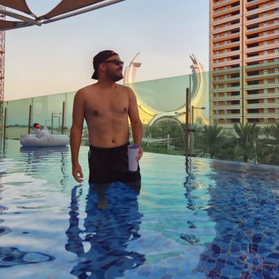 Venezuelan in the Middle East🇻🇪. Your favorite anti-hero who is always running out of time.⏰🤘🏼
