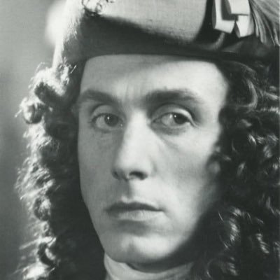 sy_where's profile picture. 