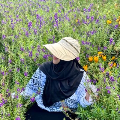 Hola! I’m Kima 🌻
