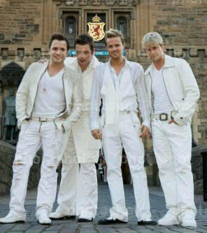 Unofficial account for westlifers! Are you westlifers? Follow it! When you promote this acc, you get followback from us! ☺