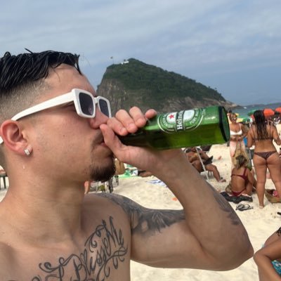 A vida me fez Flamengo, e eu fiz do Flamengo a minha vida.