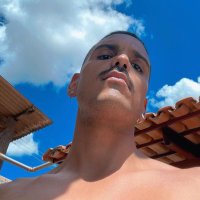 japonesa dos seios (@catufest) 's Twitter Profile