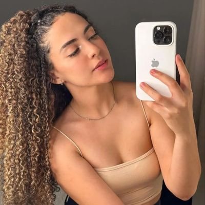 Nikky_mide's profile picture. Starting a dropshipping business is easier than you might think.