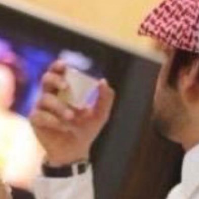 💕ياعازف الناي قصّر بحّة النبره! صحيت جفنْ الحِزن من مدّة انفآسك!💕