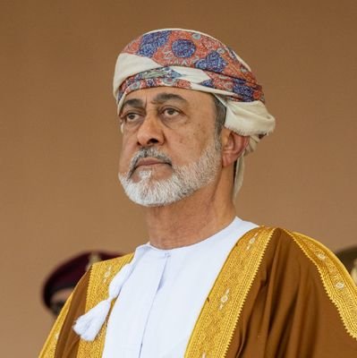 ●(وطني فوق كل اعتبار)
●ماجستير إدارة أعمال
●مدرب موارد بشرية
●مدقق داخلي وعضو جودة
●مهتم بالعمل التطوعي
●مؤلف ومخرج مسرح
●مقدم برامج ومسابقات