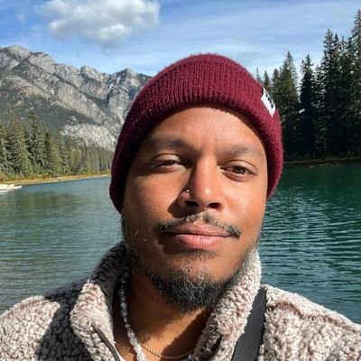 ChrisFariaTech's profile picture. Loving this industry of 🆃🅴🅲🅷 for 20+ years!
#Programmer · #SolutionsArchitect · #TeamLead · #Community  · #FamilyGuy