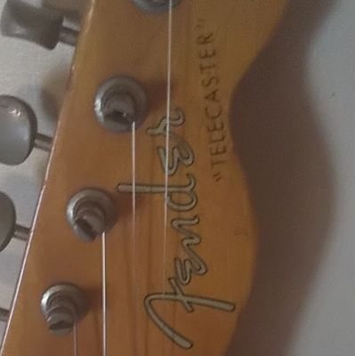 bichcaster5316's profile picture. 皆さんと機材や音楽の情報を共有したいです。
stratocaster telecaster jazzmaster所有してます。
3～4年前からギター機材沼にはまり抜け出せなくなりました。
ギターの機材に詳しい方、経験豊富な方、どうしても皆さまの力が必要です。
よろしくお願いいたします🙇‍♂️