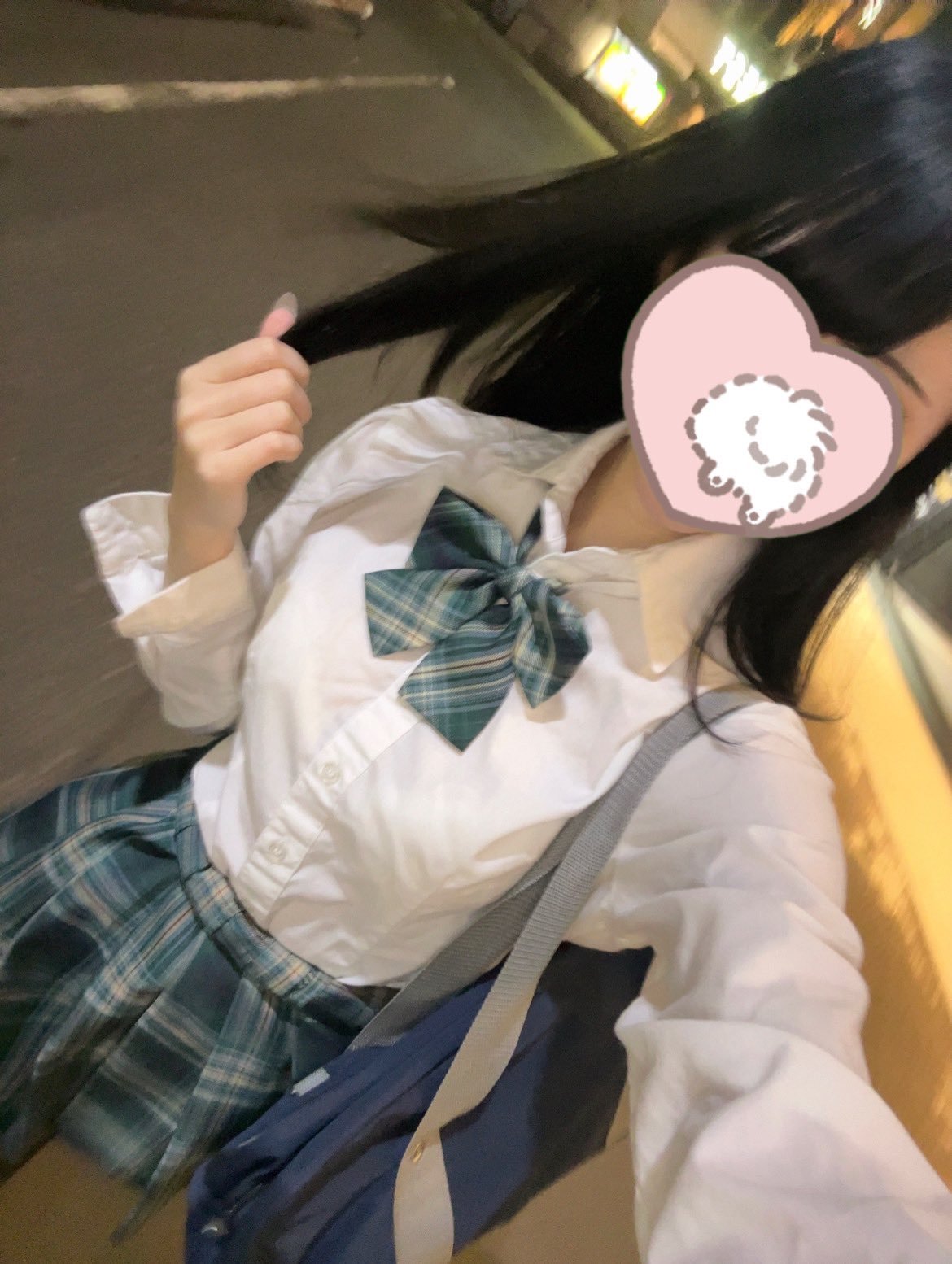 52PgX14WYc08SDx's profile picture. 